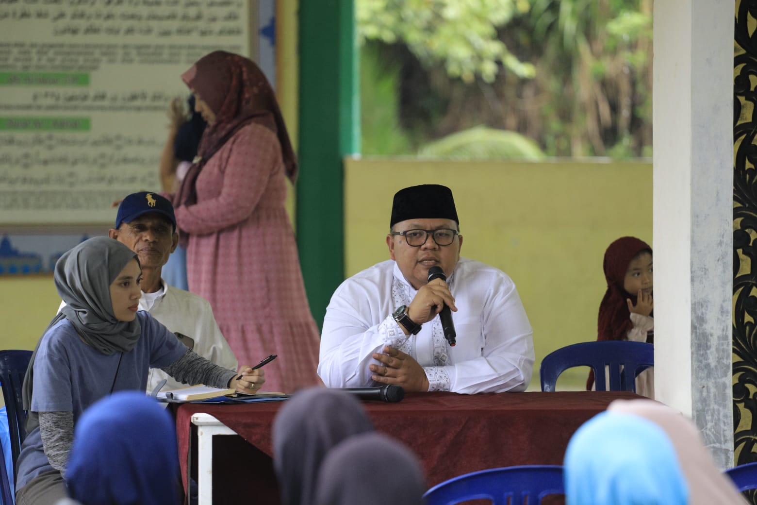 Anggota DPRD Kota Solok,Wazadly saat gelar Reses di Gurun Bagan Kelurahan VI Suku,Kota Solok