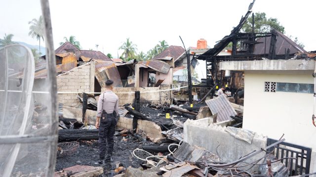 Kebakaran di Nagari Cupak.