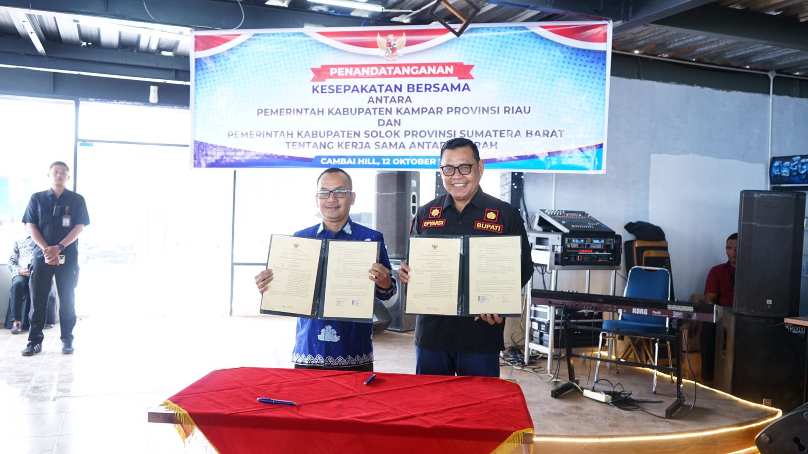 ditandai penandatanganan Memorandum of Understanding (MoU) diantara dua daerah.