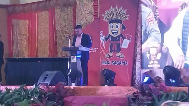 Pemaparan Komisioner KPU Provinsi Sumbar Jons Manedi.